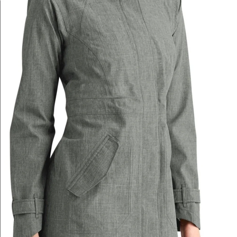 Athleta Rainfall Jacket - Picture 2 of 8